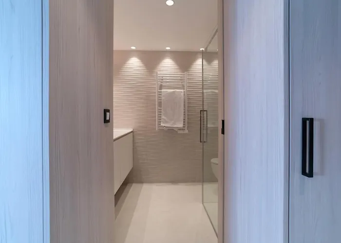 شقة 1-br Sea View Terrace & Parking كان