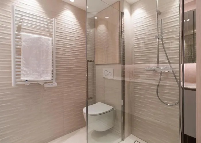 1-br Sea View Terrace & Parking شقة كان