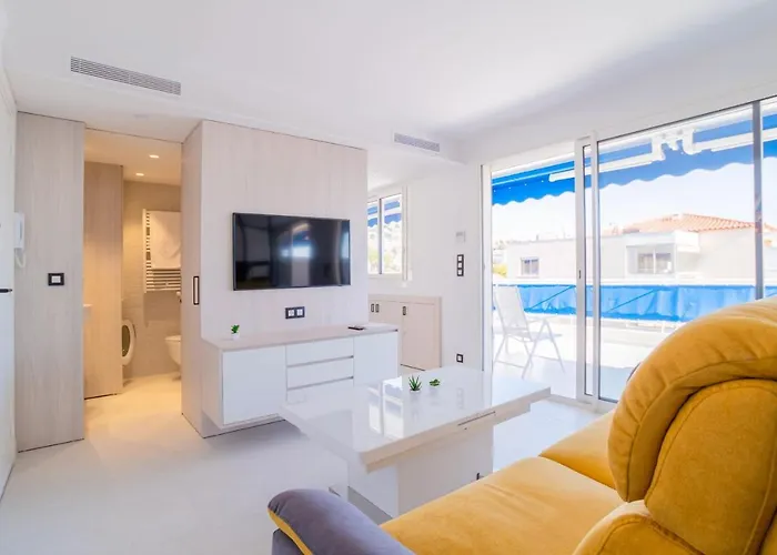 1-br Sea View Terrace & Parking كان