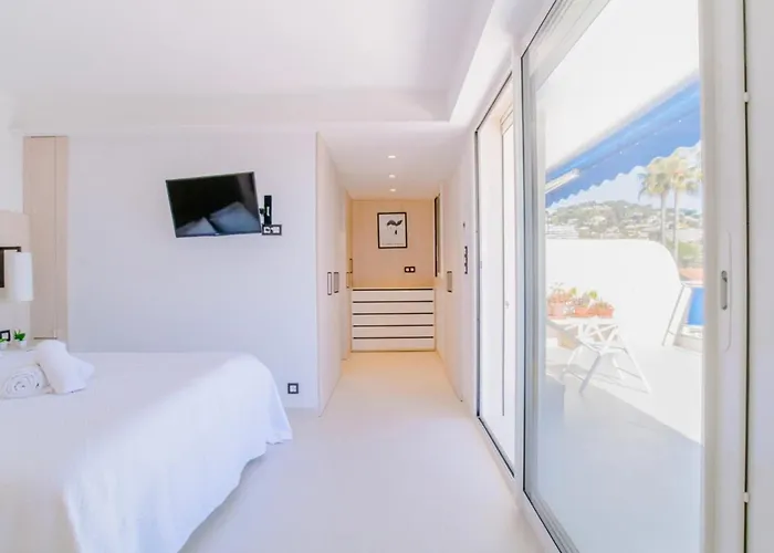 شقة 1-br Sea View Terrace & Parking