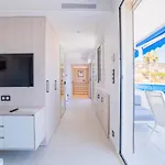 1-br Sea View Terrace & Parking * Канны