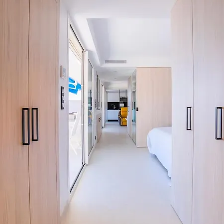 1-br Sea View Terrace & Parking 아파트 칸느