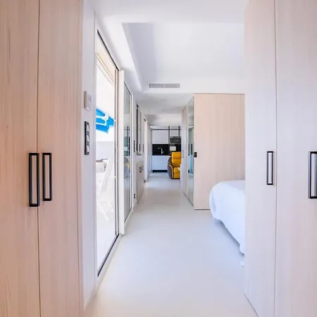 1-br Sea View Terrace & Parking 아파트 칸느