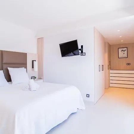 1-br Sea View Terrace & Parking 아파트 *