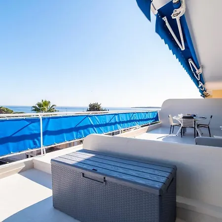 1-br Sea View Terrace & Parking Cannes